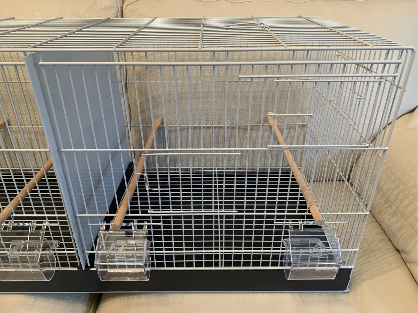 90cm Light Grey Metal Double Breeder Bird Cage with Black Metal Tray includes 4 Feeders & 4 wooden perches Size 110cm x 35cm x 42cm.