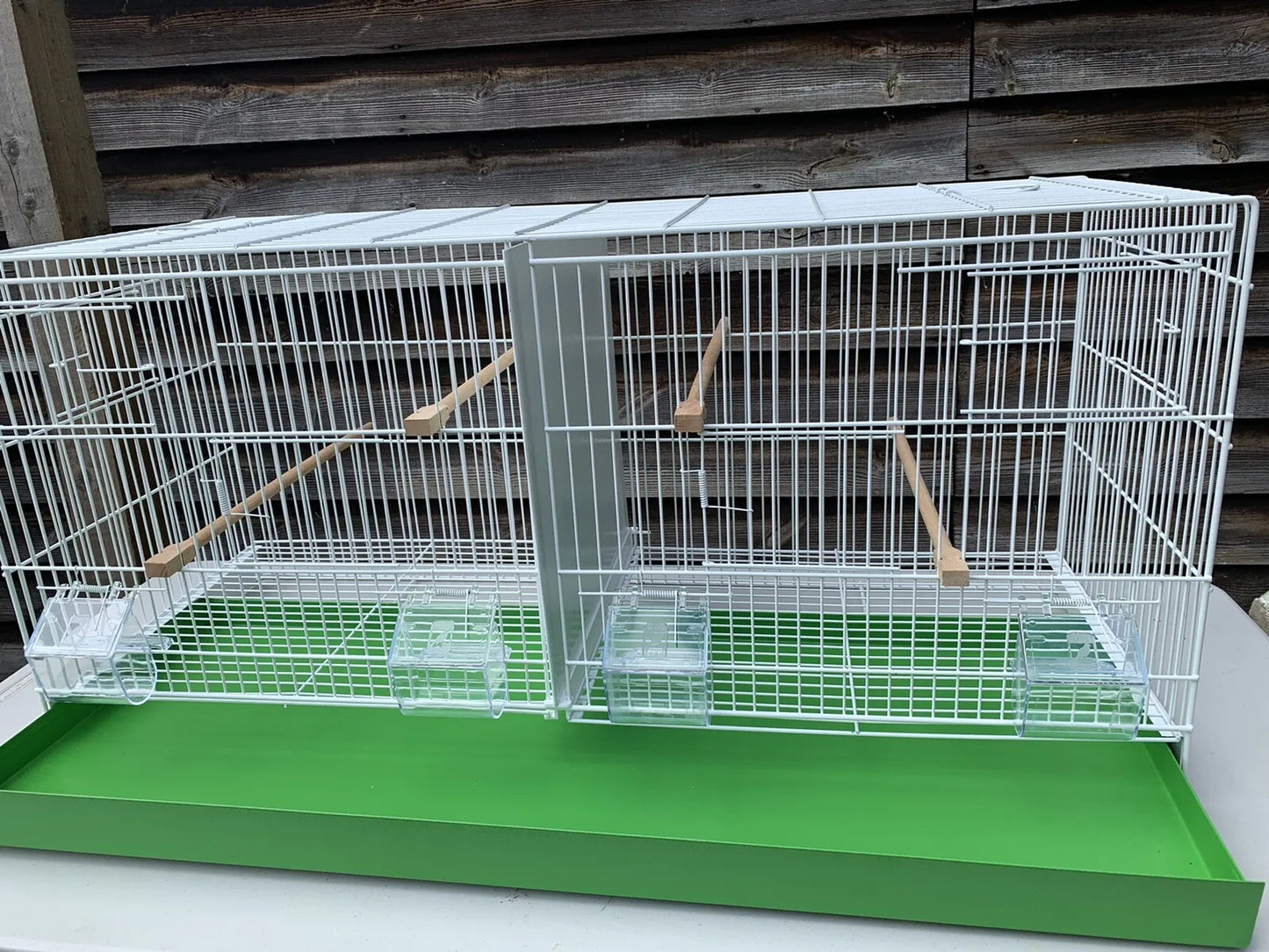 90cm White Metal Double Breeder Bird Cage with Green Metal Tray 4 Feeders & 4 Perches Size 90cm x 35cm x 42cm.