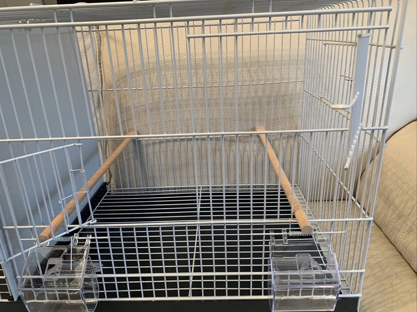 90cm Light Grey Metal Double Breeder Bird Cage with Black Metal Tray includes 4 Feeders & 4 wooden perches Size 110cm x 35cm x 42cm.