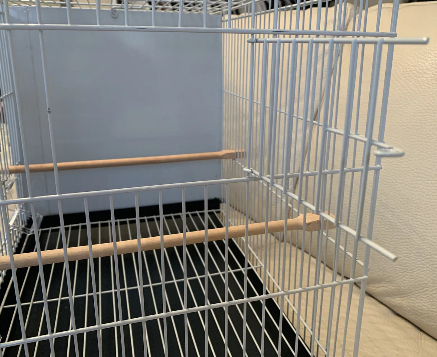 90cm Light Grey Metal Double Breeder Bird Cage with Black Metal Tray includes 4 Feeders & 4 wooden perches Size 110cm x 35cm x 42cm.